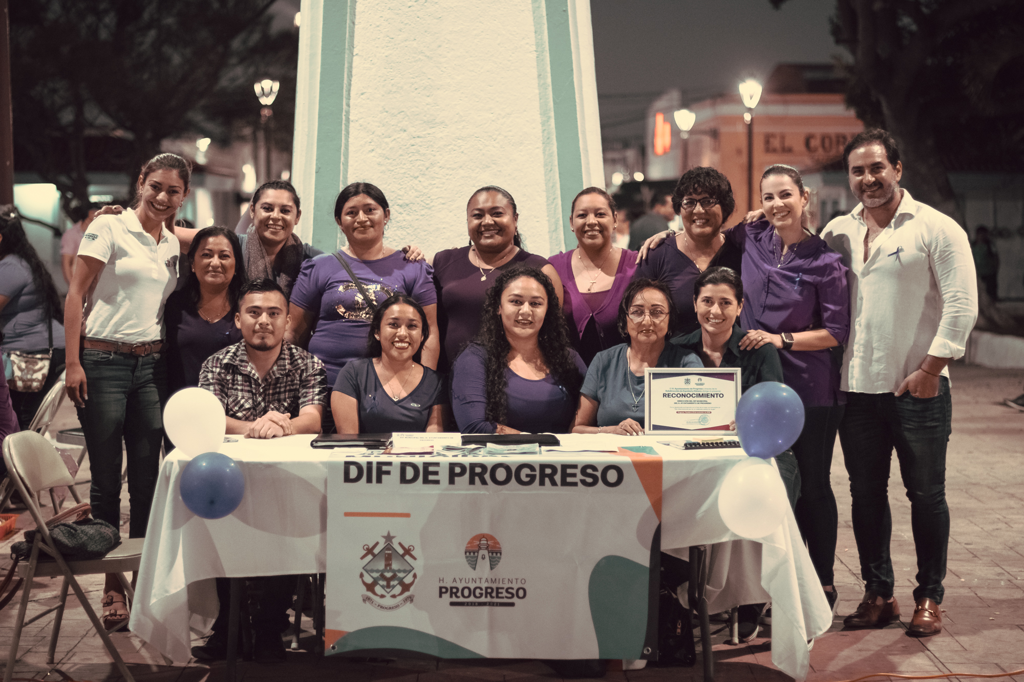 Concurrida marcha por el Día Internacional por la Eliminación de la Violencia Contra la Mujer