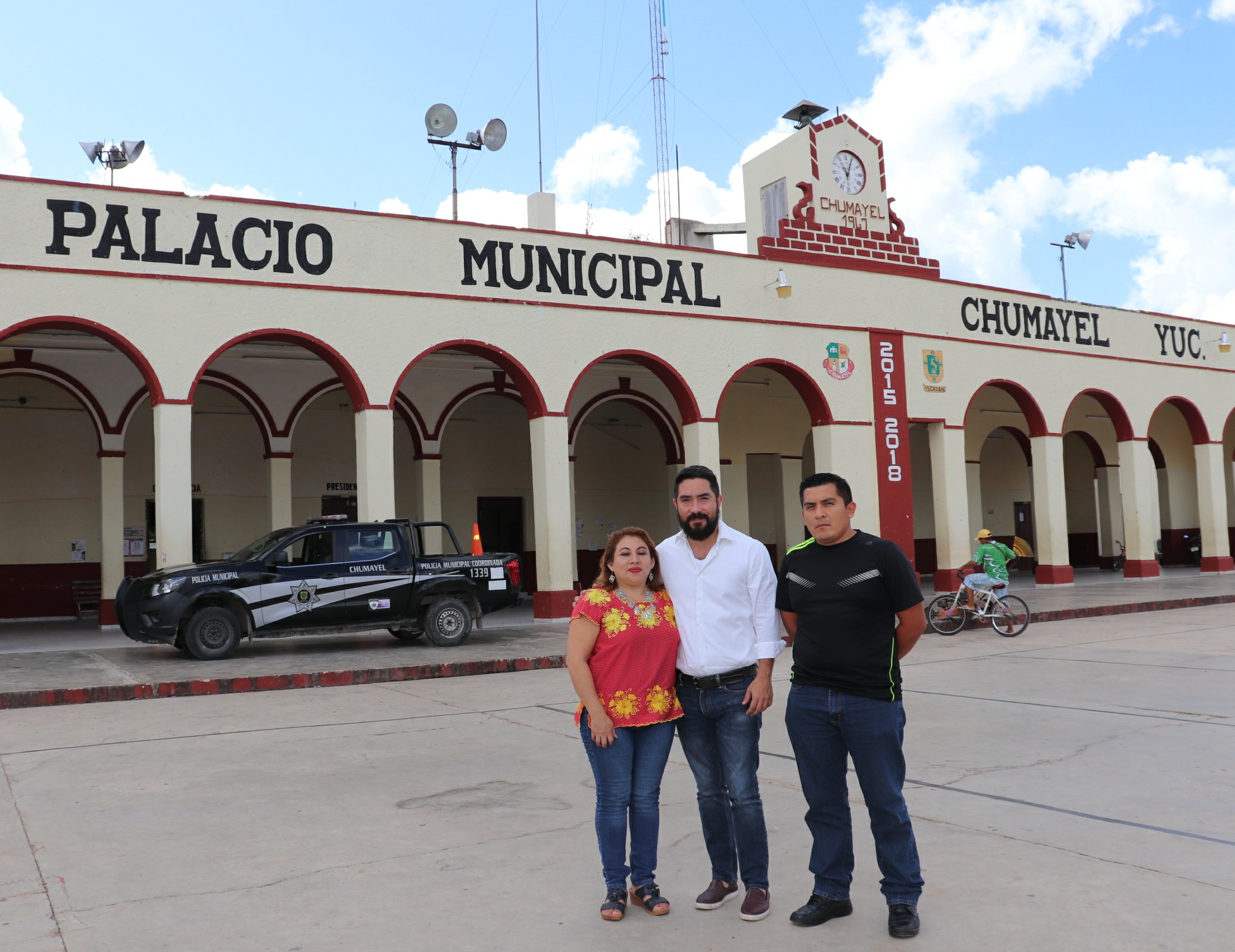 Luis Borjas da total respaldo a regidores.