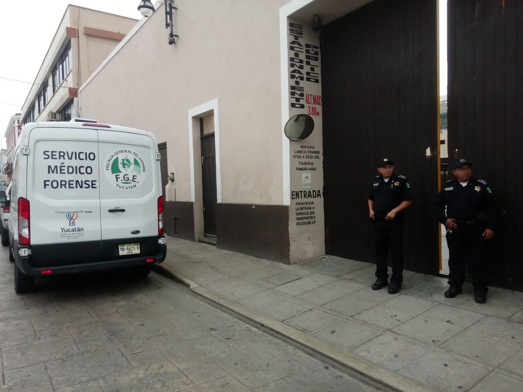MUERE UNA MUJER EN EL INTERIOR DE UN ESTACIONAMIENTO
