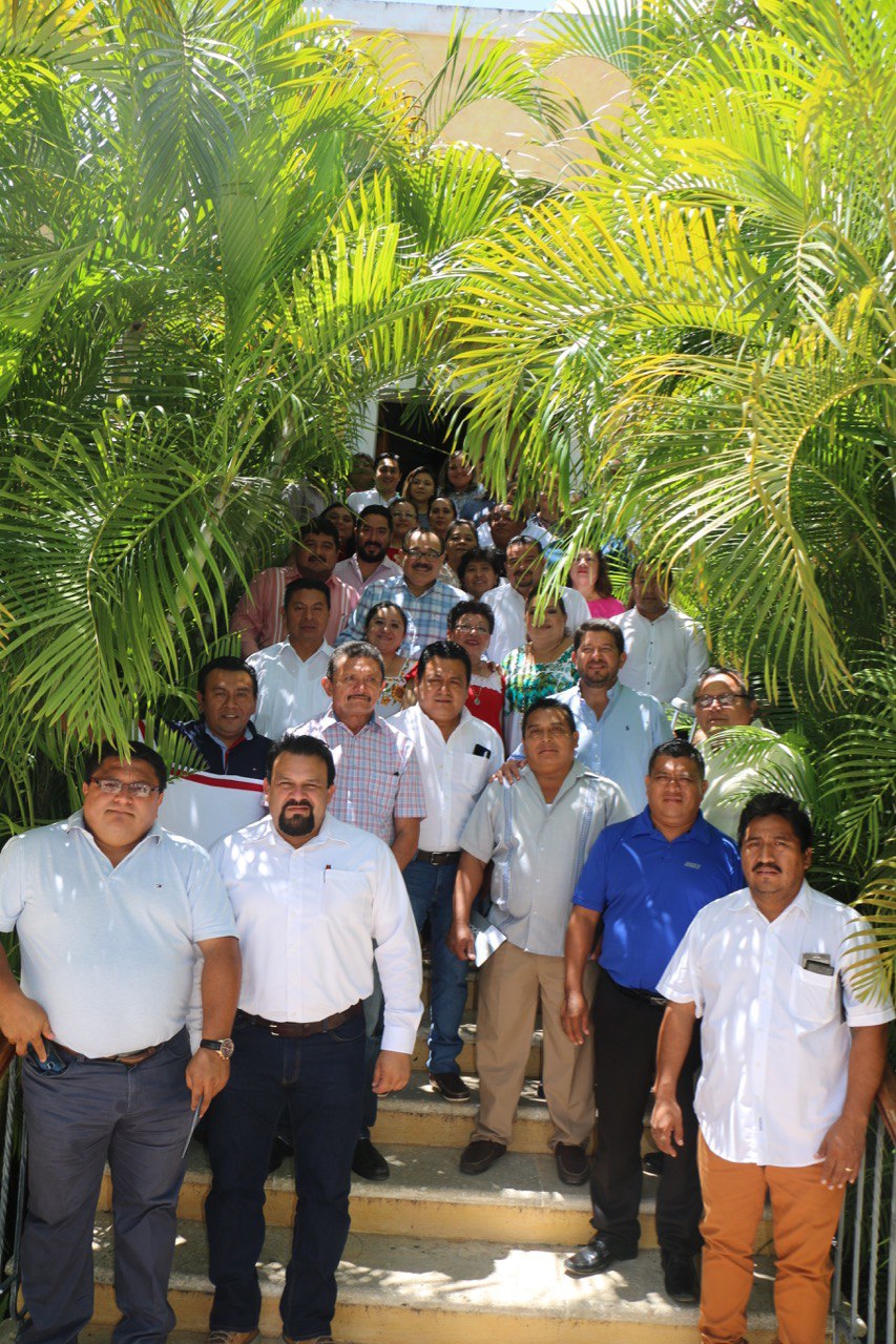 Tenemos que fortalecer a los municipios para que Yucatán siga avanzando, afirma el senador electo Jorge Carlos Ramírez Marín 